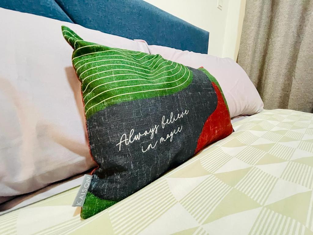 Homestay I-City Cantik, Tenang, Wifi, 4K Smart Tv, Netflix, Coway, Free Parking Shah Alam Dış mekan fotoğraf
