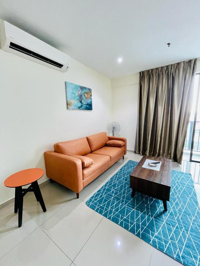 Homestay I-City Cantik, Tenang, Wifi, 4K Smart Tv, Netflix, Coway, Free Parking Shah Alam Dış mekan fotoğraf