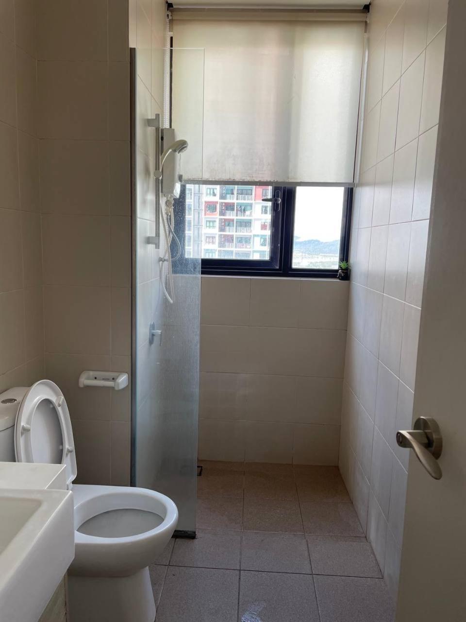 Homestay I-City Cantik, Tenang, Wifi, 4K Smart Tv, Netflix, Coway, Free Parking Shah Alam Dış mekan fotoğraf